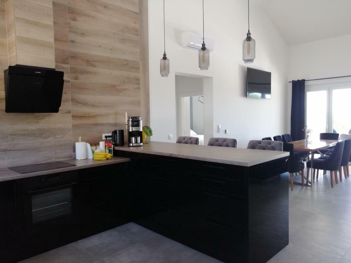 Villa Orao Kaštel Novi 外观 照片