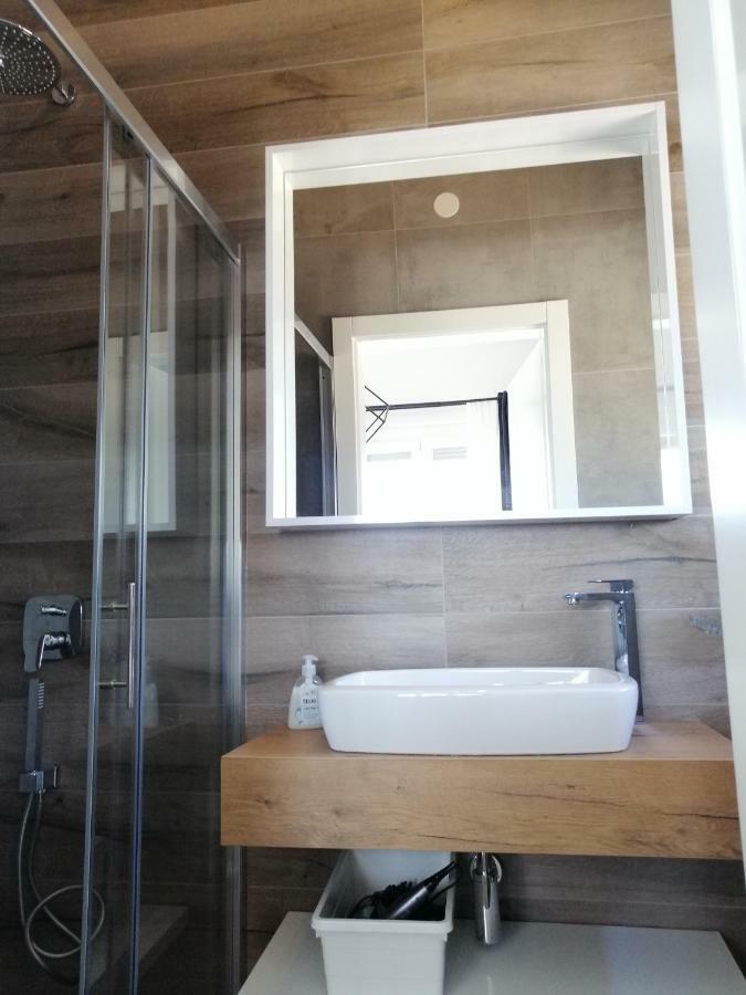 Villa Orao Kaštel Novi 外观 照片
