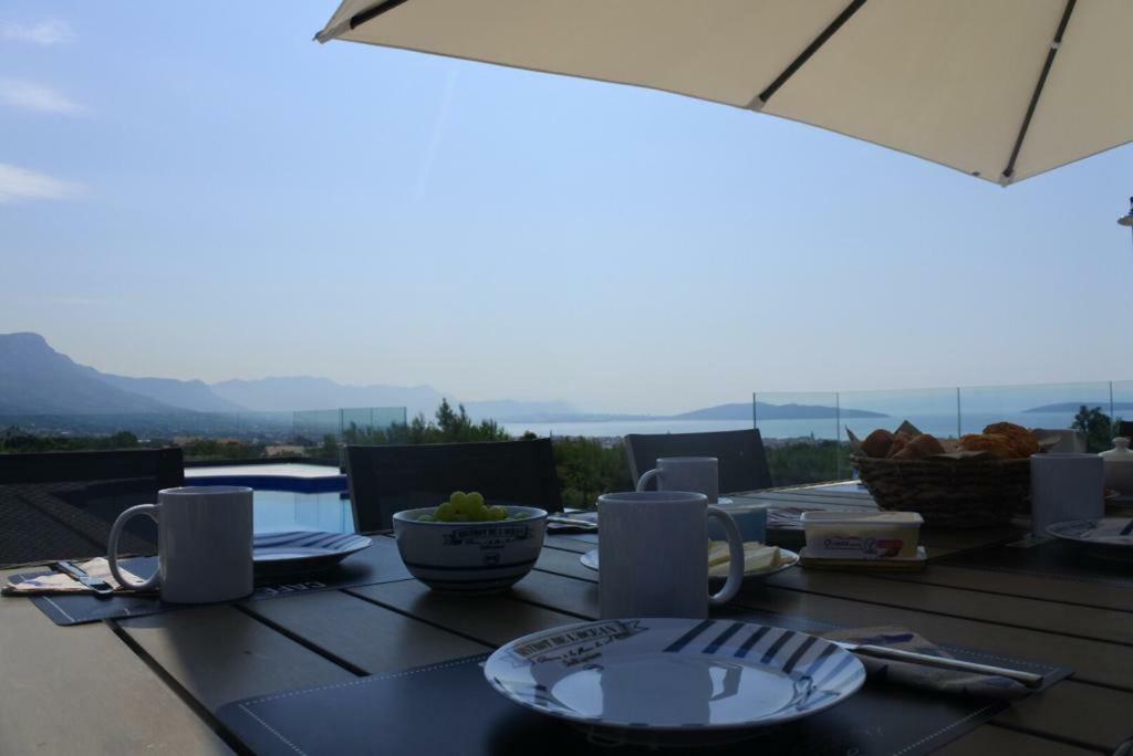 Villa Orao Kaštel Novi 外观 照片