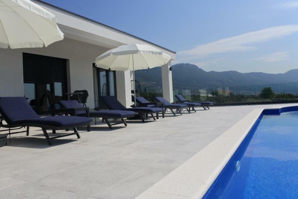 Villa Orao Kaštel Novi 外观 照片