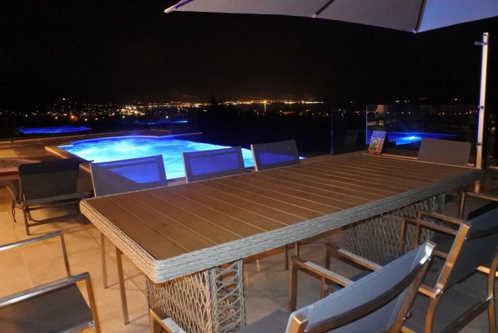 Villa Orao Kaštel Novi 外观 照片
